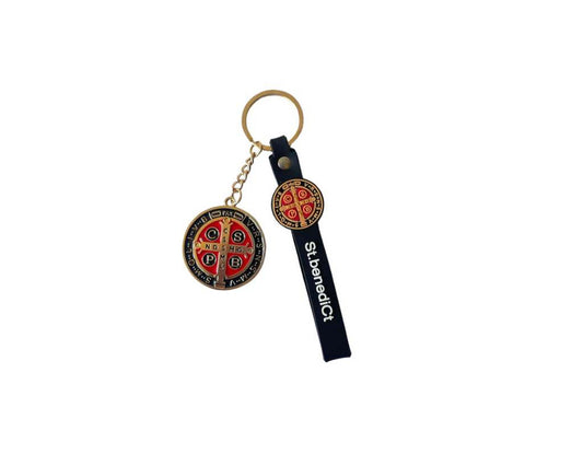 KEYCHAIN SAINT BENEDICT WITH COLORED RUBBER BRACELET – Set of 12