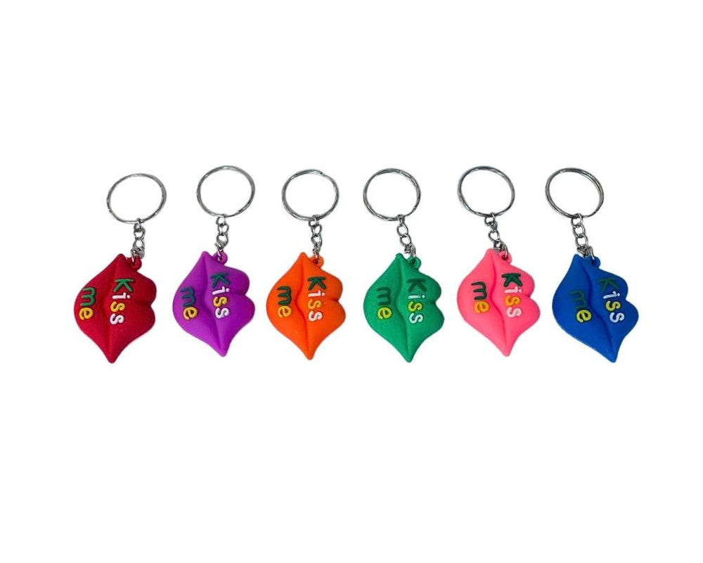 KEYCHAIN KISS ME- Set of 12